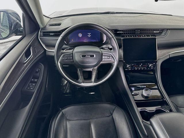 Photo of 2022 Orange Jeep Grand Cherokee L