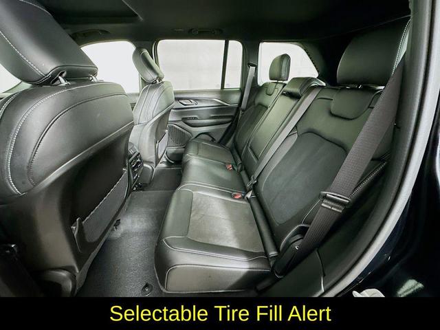 Photo of 2023 Black Jeep Grand Cherokee