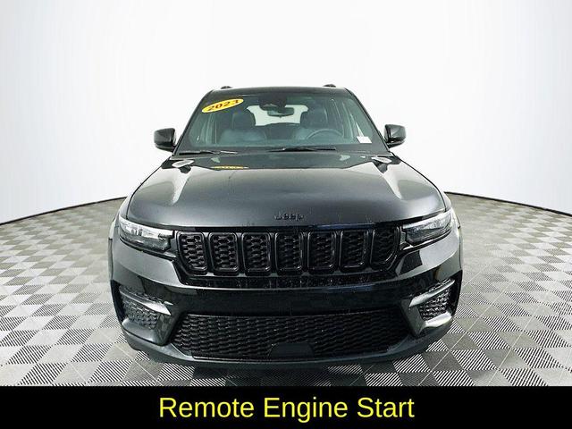 Photo of 2023 Black Jeep Grand Cherokee