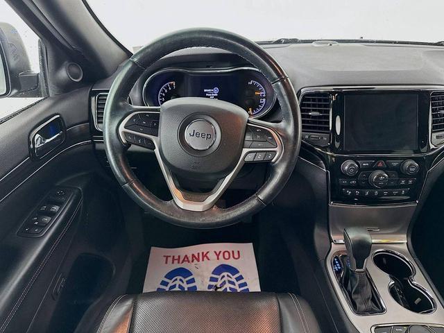 Photo of 2021 Gray Jeep Grand Cherokee