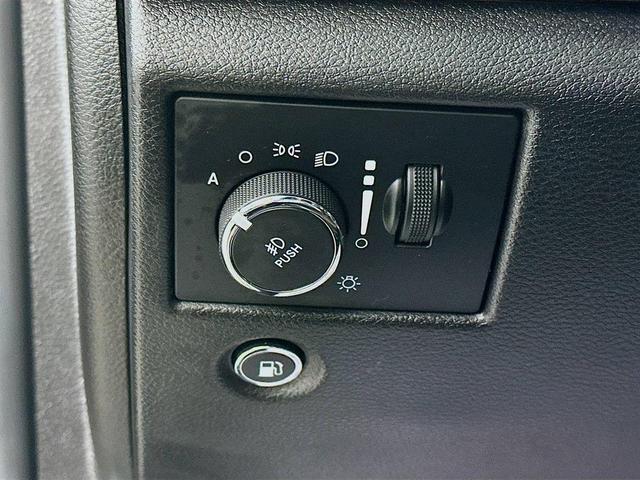 Photo of 2021 Gray Jeep Grand Cherokee
