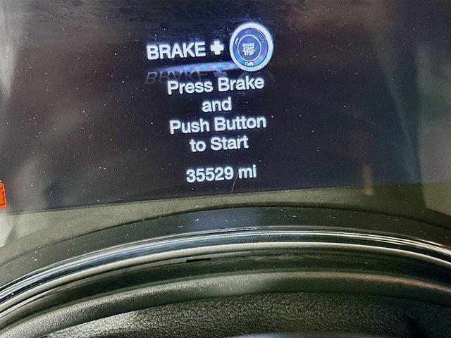 Photo of 2021 Gray Jeep Grand Cherokee