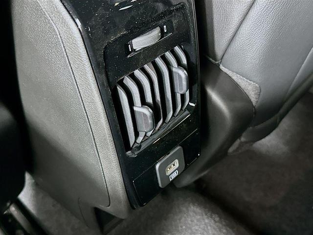 Photo of 2025 Silver Jeep Compass