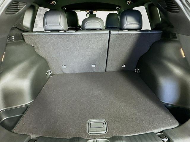 Photo of 2025 Silver Jeep Compass