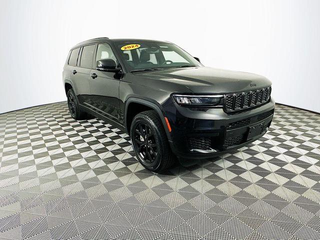 Photo of 2024 Black Jeep Grand Cherokee L