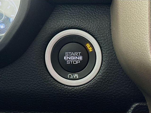 Photo of 2022 White RAM 1500