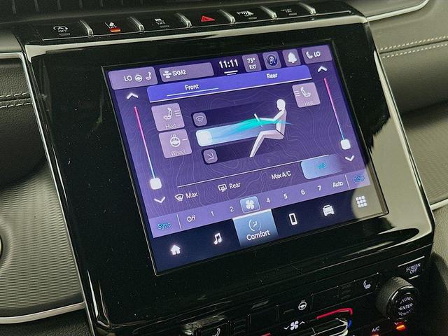 Photo of 2025 Gray Jeep Grand Cherokee L