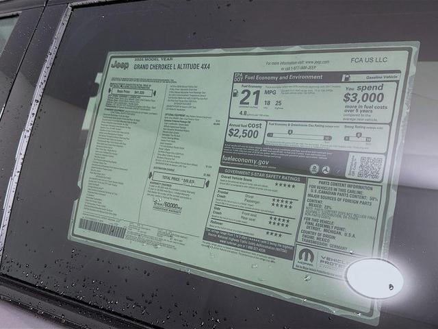 Photo of 2025 Gray Jeep Grand Cherokee L