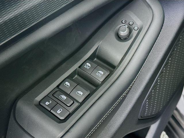Photo of 2025 Gray Jeep Grand Cherokee L