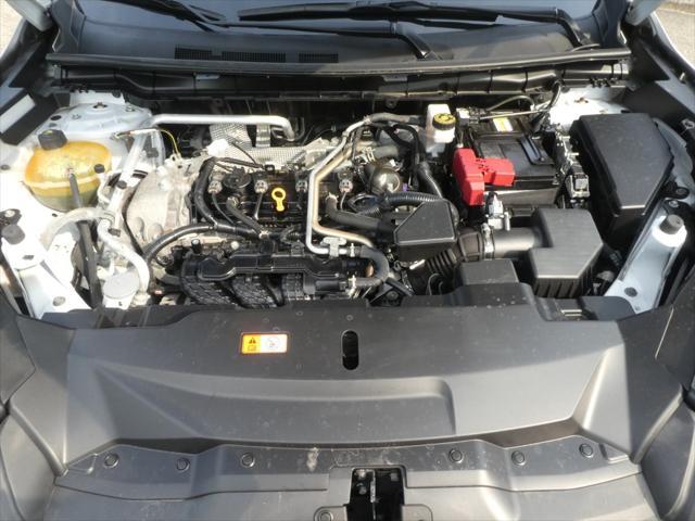 Photo of 2022 White Diamond Mitsubishi Outlander