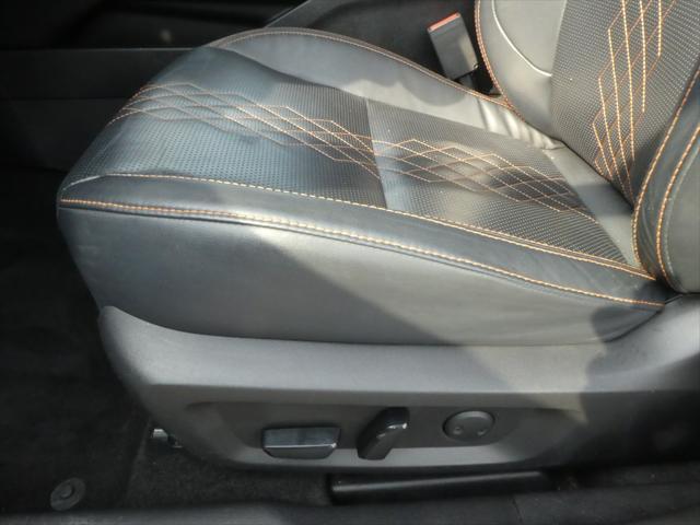 Photo of 2022 White Diamond Mitsubishi Outlander