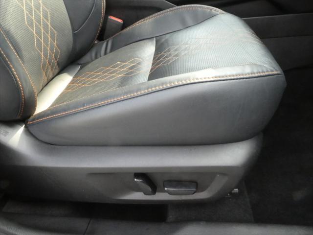 Photo of 2022 White Diamond Mitsubishi Outlander