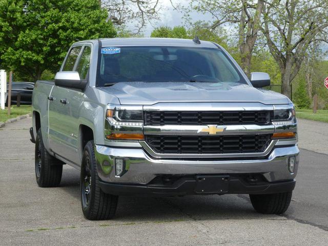 Photo of 2017 Silver Ice Metallic Chevrolet Silverado 1500