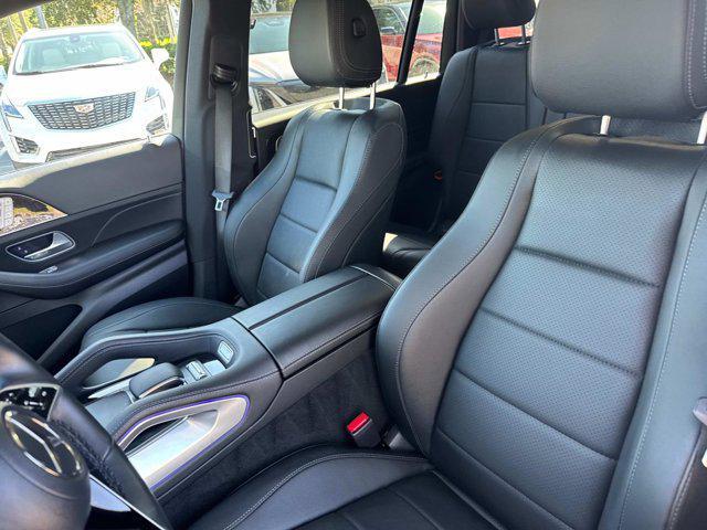 Photo of 2025 Black Mercedes-Benz GLS 450