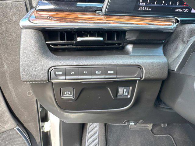 Photo of 2023 Crystal White Tricoat Cadillac Escalade