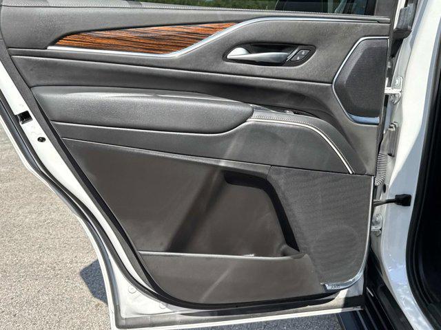 Photo of 2023 Crystal White Tricoat Cadillac Escalade