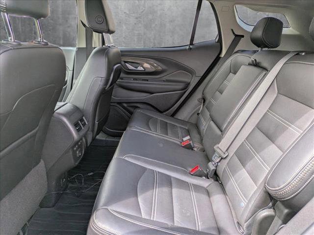 Photo of 2022 White Frost Tricoat GMC Terrain