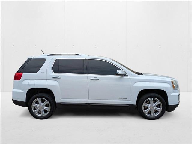 Photo of 2017 Summit White GMC Terrain