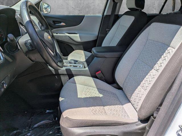 Photo of 2023 Summit White Chevrolet Equinox
