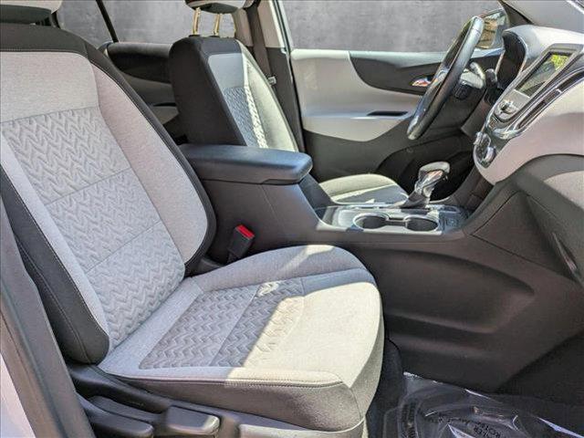 Photo of 2023 Summit White Chevrolet Equinox