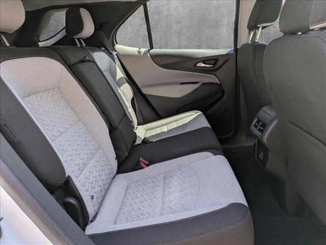 Photo of 2023 Summit White Chevrolet Equinox