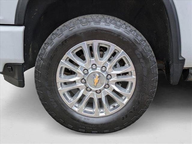 Photo of 2022 Summit White Chevrolet Silverado 3500