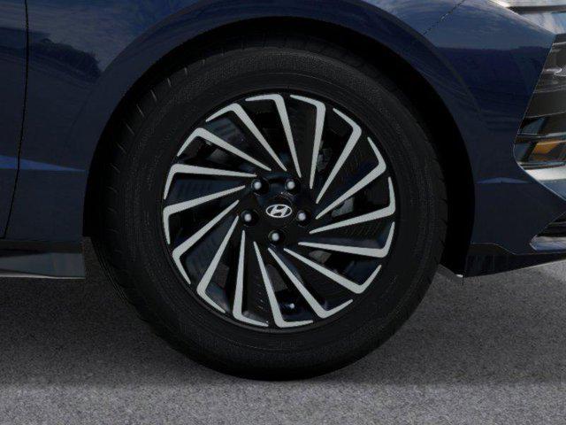 Photo of 2025 Carbon Blue Hyundai SONATA Hybrid