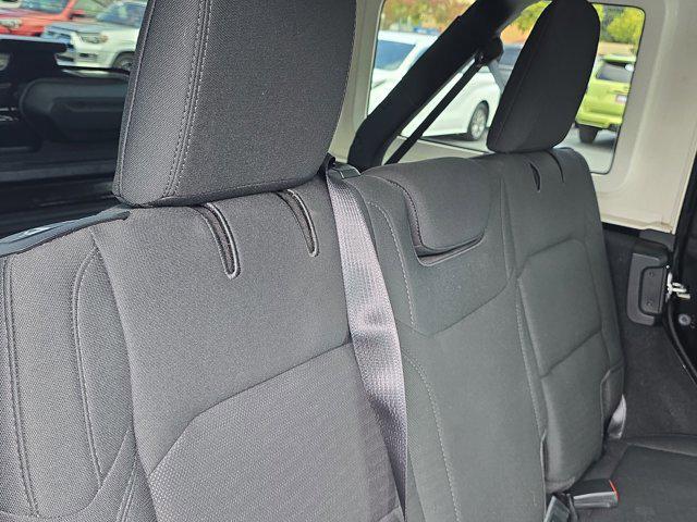 Photo of 2020 Black Clearcoat Jeep Wrangler Unlimited