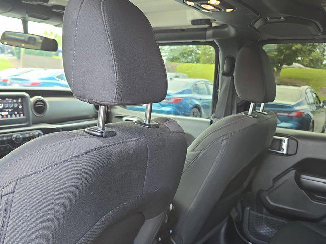 Photo of 2020 Black Clearcoat Jeep Wrangler Unlimited