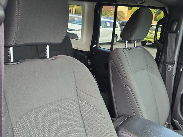 Photo of 2020 Black Clearcoat Jeep Wrangler Unlimited