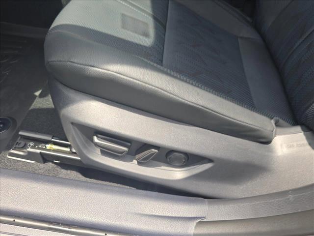 Photo of 2025 Reservoir Blue Toyota Camry