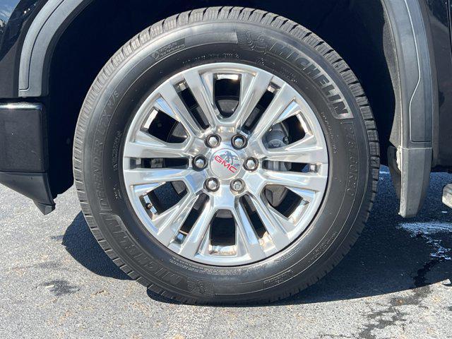 Photo of 2019 Onyx Black GMC Sierra 1500