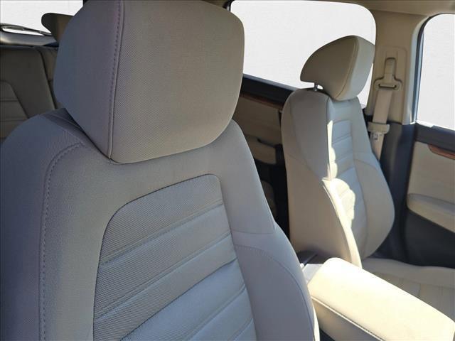 Photo of 2019 Platinum White Pearl Honda CR-V