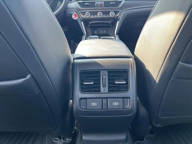 Photo of 2022 Lunar Silver Metallic Honda Accord Hybrid