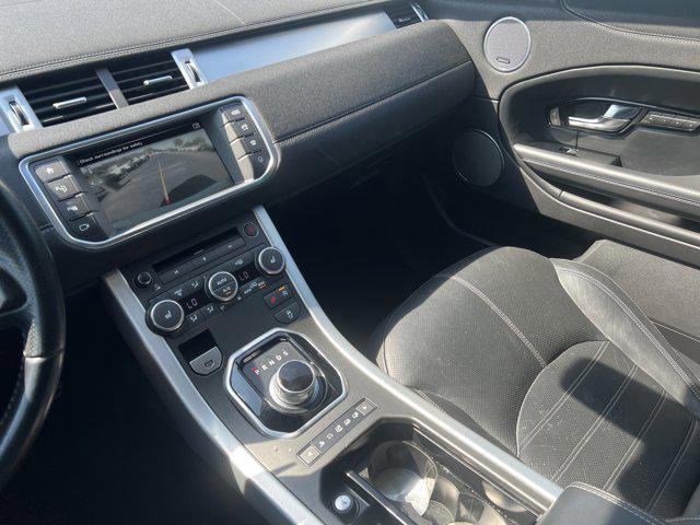Photo of 2016 Indus Silver Metallic Land Rover Range Rover Evoque