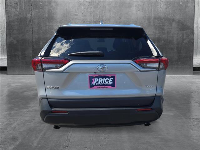Photo of 2024 Silver Sky Metallic Toyota RAV4
