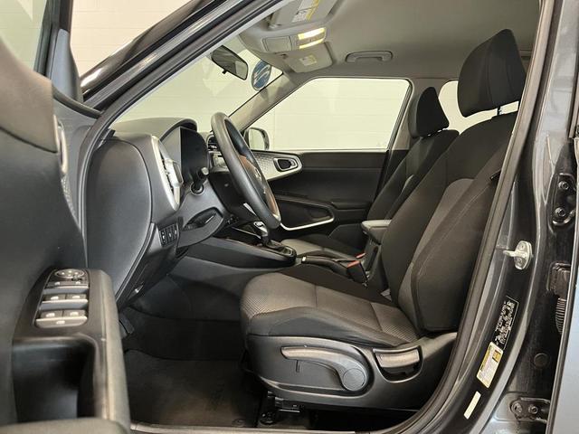 Photo of 2022 Gravity Gray Kia Soul