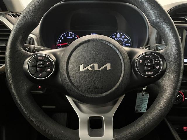 Photo of 2022 Gravity Gray Kia Soul