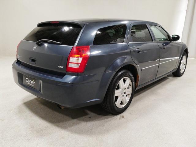 Photo of 2007 Steel Blue Metallic Clearcoat Dodge Magnum