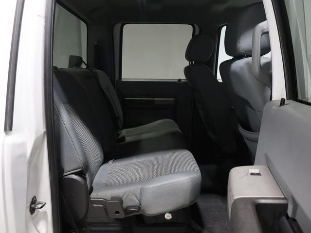 Photo of 2014 Oxford White Ford F-250