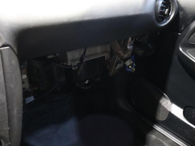 Photo of 2003 Midnight Black Pearl/Graystone Subaru Outback