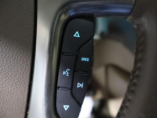Photo of 2007 Summit White GMC Yukon