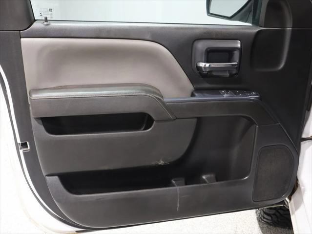 Photo of 2015 Summit White Chevrolet Silverado 2500
