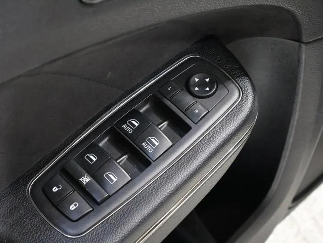 Photo of 2021 Granite Crystal Metallic Clearcoat Dodge Charger