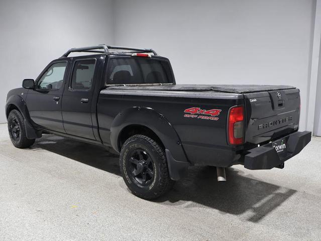 Photo of 2003 Super Black Nissan Frontier