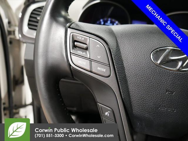 Photo of 2013 Monaco White Hyundai SANTA FE