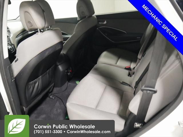 Photo of 2013 Monaco White Hyundai SANTA FE
