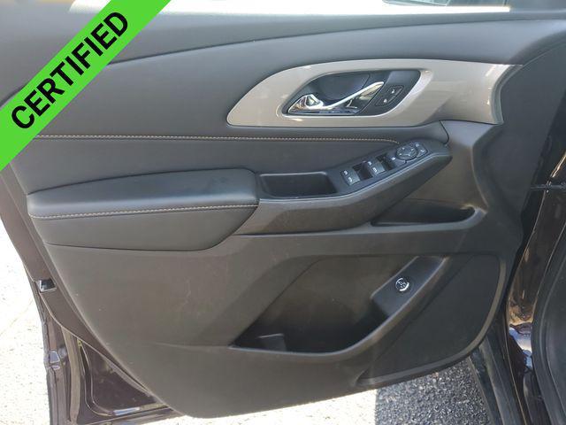 Photo of 2021 Black Cherry Metallic Chevrolet Traverse