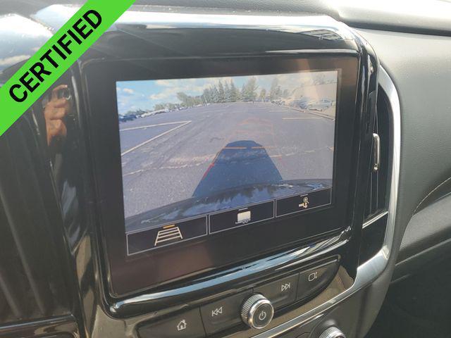Photo of 2021 Black Cherry Metallic Chevrolet Traverse