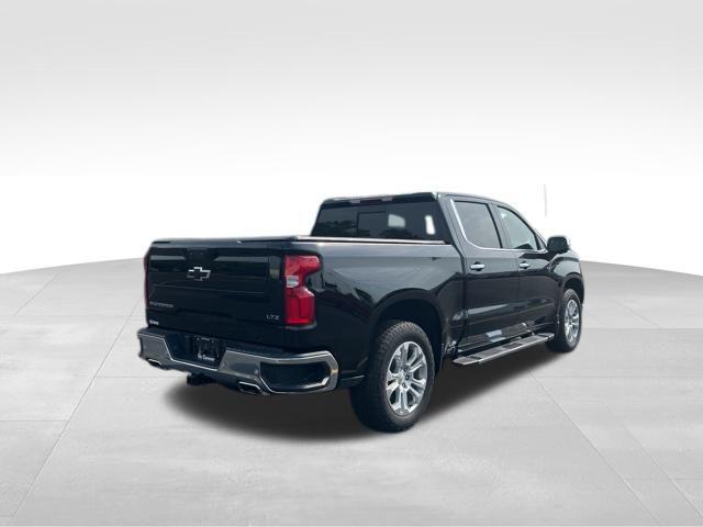 Photo of 2022 Black Chevrolet Silverado 1500